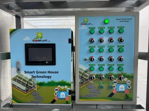 Efisiensi Pertanian Modern: Implementasi IoT pada Greenhouse untuk Optimalisasi Kualitas dan Hasil Panen - CV GOODPLANT Indonesia Ilustrasi IoT Greenhouse GOODPLANT Indonesia
